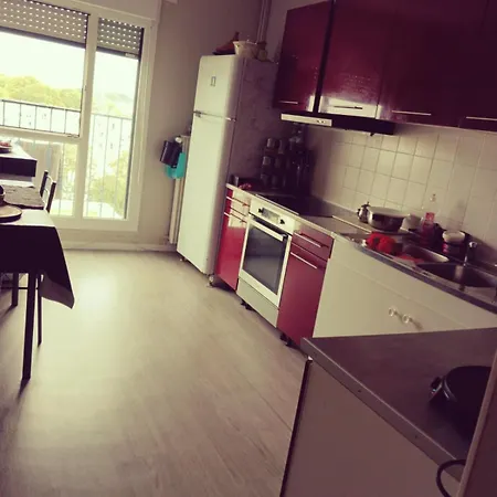 Comme Chez Vous ! בית אירוח